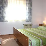 Apartamento Jelica *